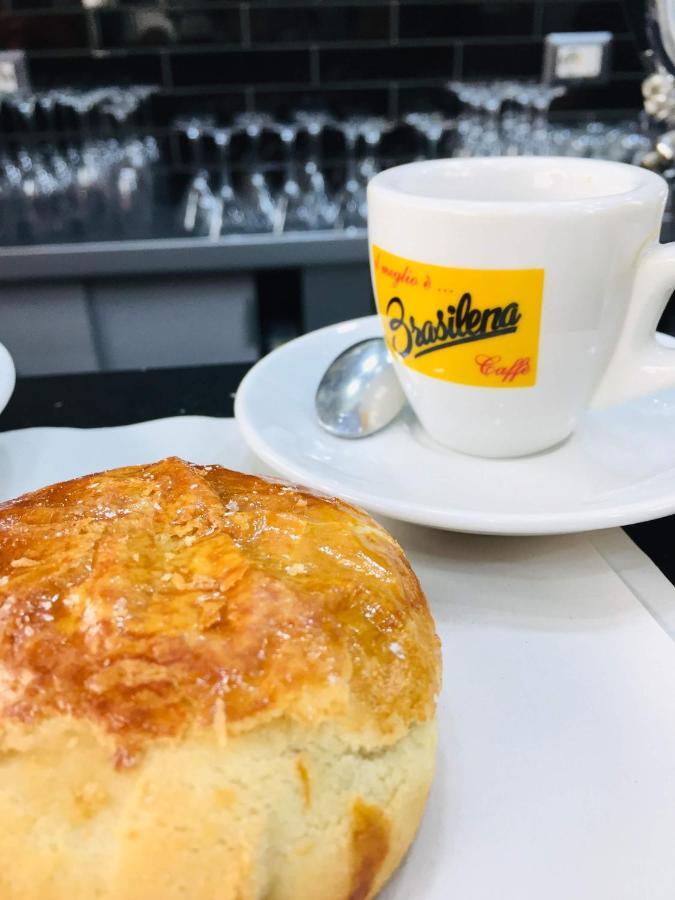 Domus Alma Acomodação com café da manhã Nápoles Exterior foto